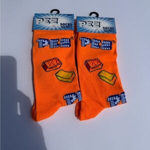 BUNDLE SOCKS 4 FOR $20 MASSIVE SALE MIX AND MATCH SOCKS SALE